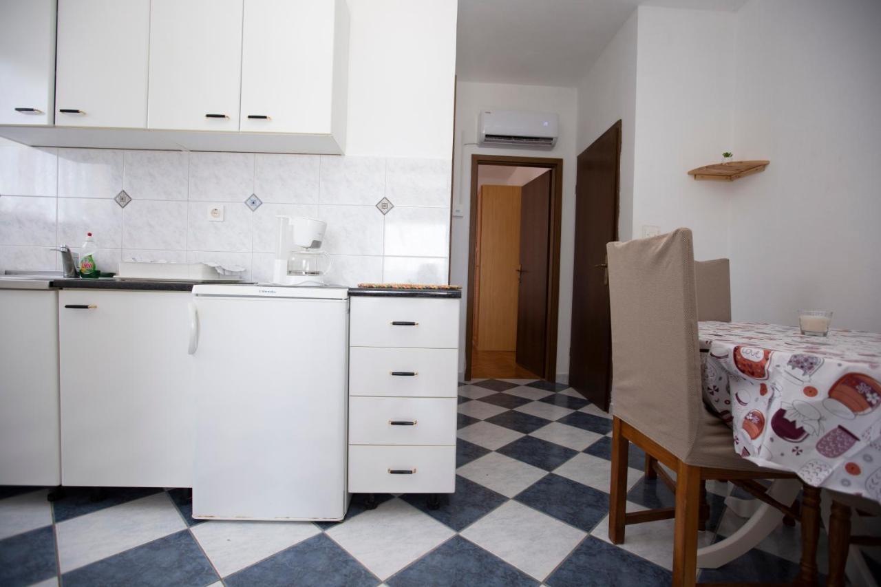 Villa Tomasovic Lokva Rogoznica Eksteriør bilde